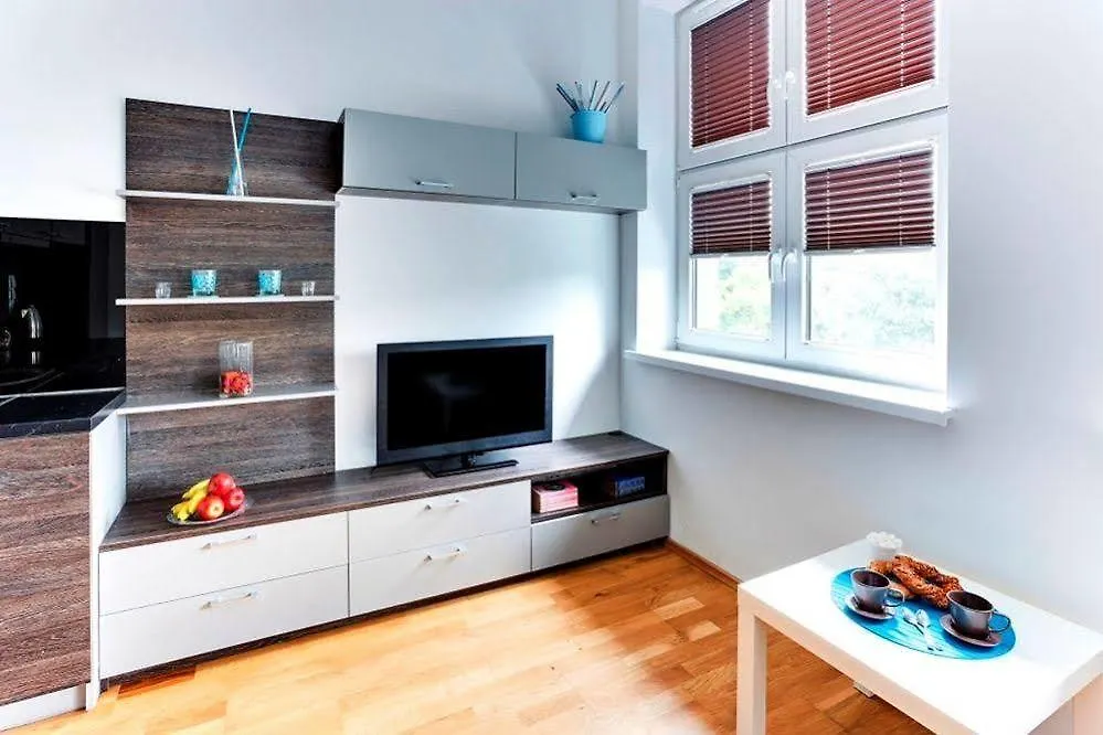Penguin Rooms - City Center Krakow Apartment