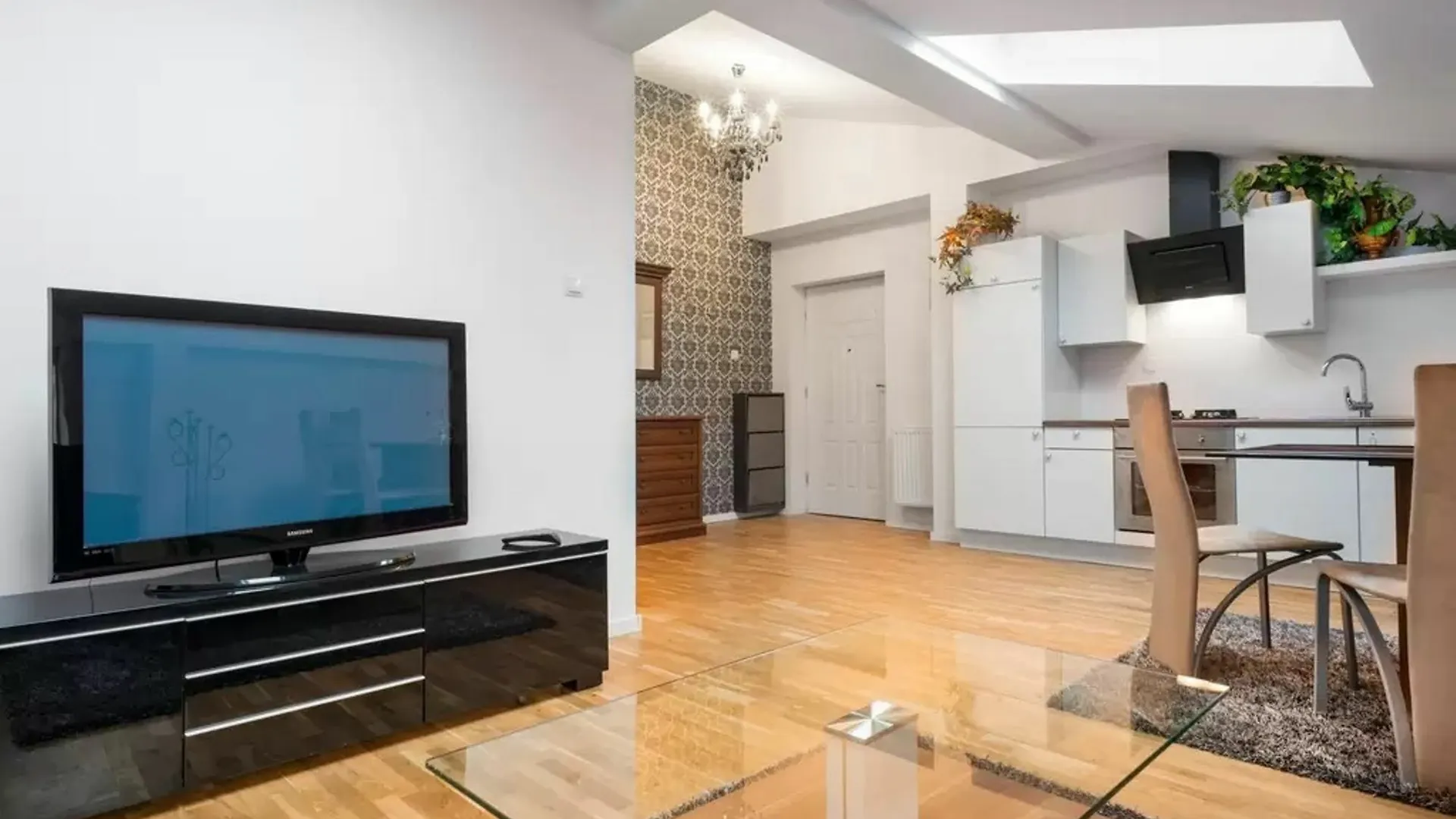 Apartment Penguin Rooms - City Center Krakow